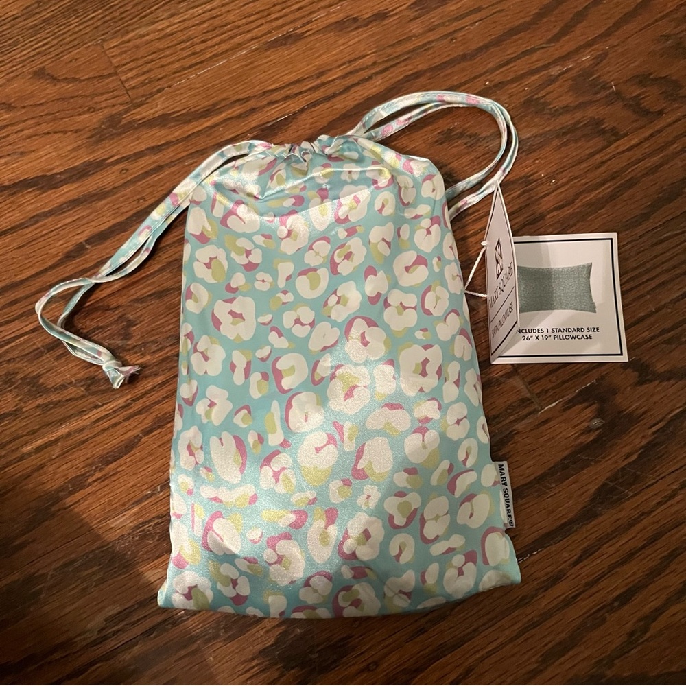 Mary Square Blue and Pink Leopard Print Silk Pillow Case